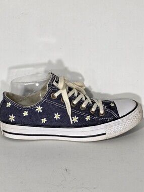 Converse All Star Low Top Navy Canvas Sneakers with Daisies  Women's Size 7.5